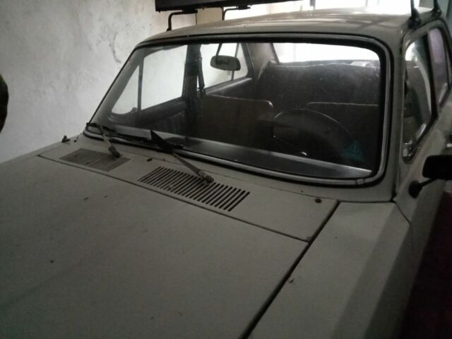 Белый ГАЗ 24, объемом двигателя 0 л и пробегом 220 тыс. км за 550 $, фото 1 на Automoto.ua