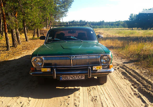 Зелений ГАЗ 24, об'ємом двигуна 2.4 л та пробігом 72 тис. км за 1000 $, фото 1 на Automoto.ua