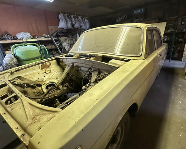 Белый ГАЗ 24 Волга, объемом двигателя 0 л и пробегом 82 тыс. км за 600 $, фото 1 на Automoto.ua