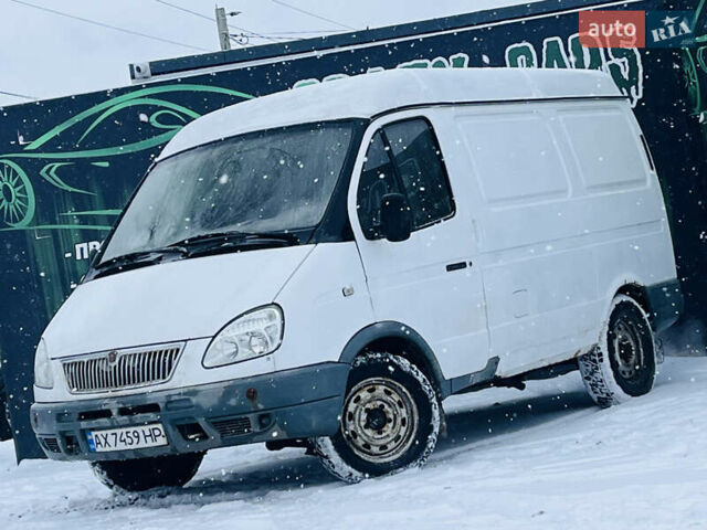 Белый ГАЗ 2752 Соболь, объемом двигателя 2.3 л и пробегом 221 тыс. км за 1900 $, фото 1 на Automoto.ua