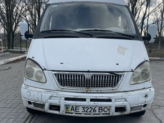 Белый ГАЗ 2752 Соболь, объемом двигателя 2.5 л и пробегом 236 тыс. км за 1499 $, фото 1 на Automoto.ua