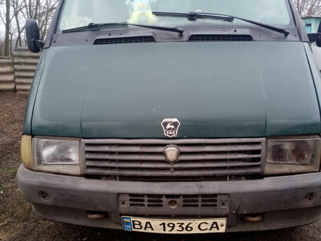 Зеленый ГАЗ 2818 Газель, объемом двигателя 2.4 л и пробегом 800 тыс. км за 2000 $, фото 1 на Automoto.ua