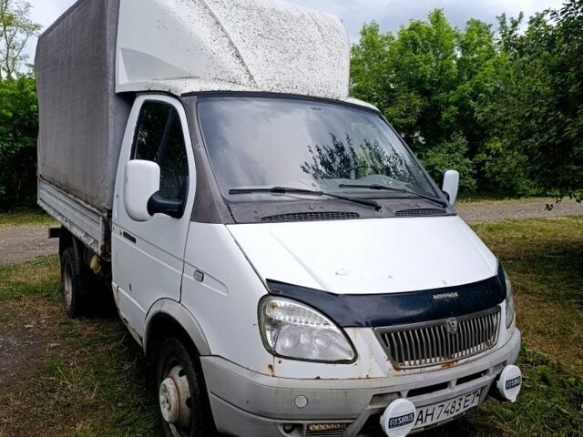 Белый ГАЗ 3102 Волга, объемом двигателя 2.5 л и пробегом 400 тыс. км за 2239 $, фото 1 на Automoto.ua