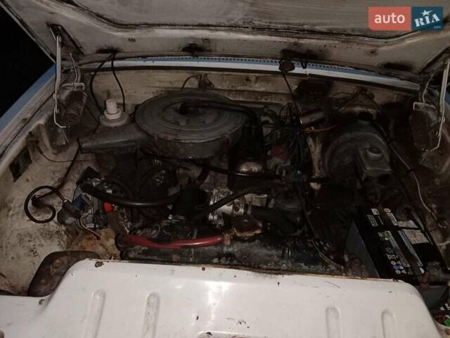 Белый ГАЗ 3102 Волга, объемом двигателя 2.45 л и пробегом 100 тыс. км за 1700 $, фото 1 на Automoto.ua