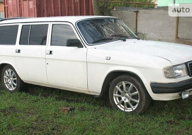 Білий ГАЗ 3102 Волга, об'ємом двигуна 0.1 л та пробігом 2 тис. км за 2000 $, фото 1 на Automoto.ua