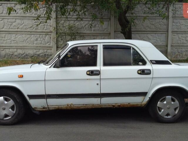 Белый ГАЗ 31029 Волга, объемом двигателя 2.4 л и пробегом 124 тыс. км за 550 $, фото 1 на Automoto.ua