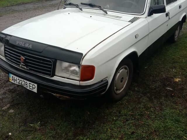 Белый ГАЗ 31029 Волга, объемом двигателя 2.3 л и пробегом 295 тыс. км за 594 $, фото 1 на Automoto.ua
