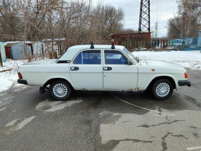 Білий ГАЗ 31029 Волга, об'ємом двигуна 2.4 л та пробігом 170 тис. км за 900 $, фото 1 на Automoto.ua