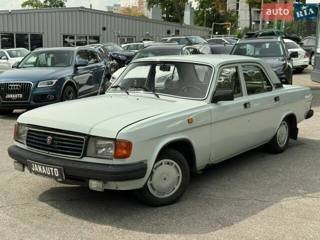 Сірий ГАЗ 31029 Волга, об'ємом двигуна 2.4 л та пробігом 48 тис. км за 2300 $, фото 1 на Automoto.ua