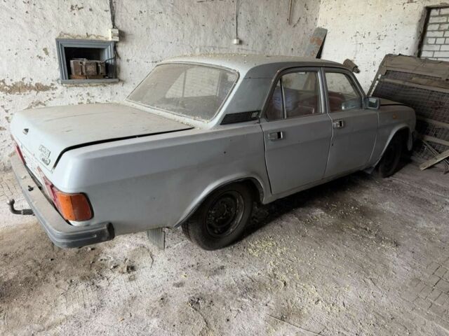 Сірий ГАЗ 31029 Волга, об'ємом двигуна 2.4 л та пробігом 200 тис. км за 494 $, фото 1 на Automoto.ua