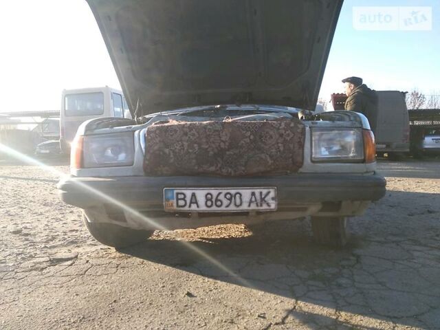 Серый ГАЗ 31029 Волга, объемом двигателя 2.4 л и пробегом 230 тыс. км за 999 $, фото 1 на Automoto.ua