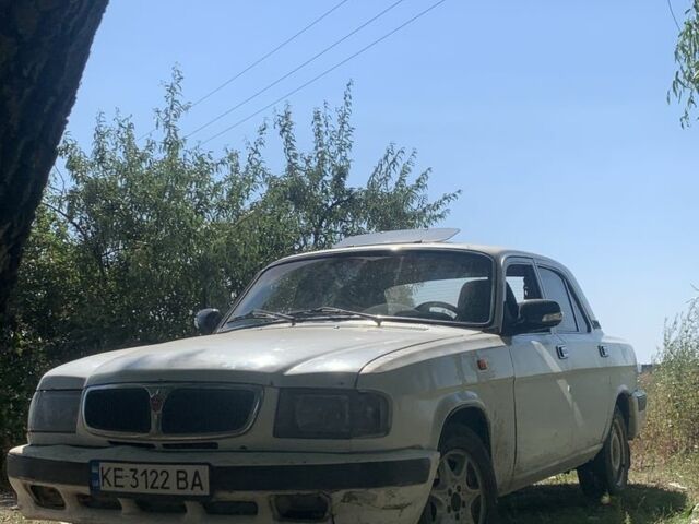 Білий ГАЗ 3110 Волга, об'ємом двигуна 2.4 л та пробігом 999 тис. км за 1500 $, фото 1 на Automoto.ua