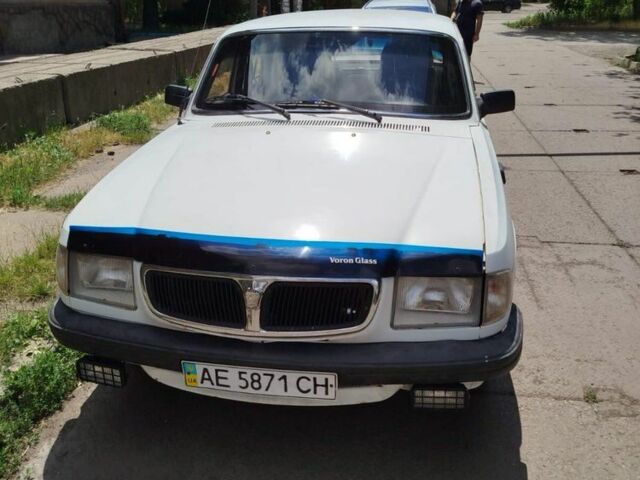 Білий ГАЗ 3110 Волга, об'ємом двигуна 2.3 л та пробігом 190 тис. км за 1500 $, фото 1 на Automoto.ua