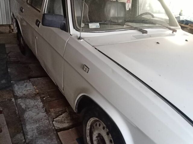 Белый ГАЗ 3110 Волга, объемом двигателя 0 л и пробегом 3 тыс. км за 1161 $, фото 1 на Automoto.ua