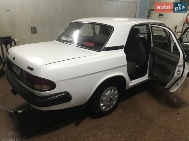 Білий ГАЗ 3110 Волга, об'ємом двигуна 2.3 л та пробігом 546 тис. км за 1500 $, фото 1 на Automoto.ua