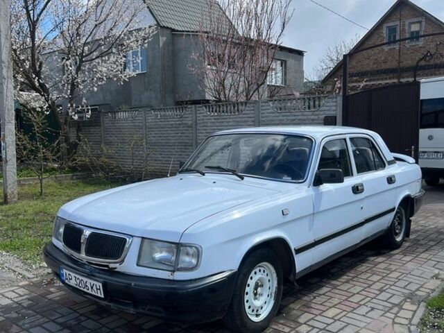 Белый ГАЗ 3110 Волга, объемом двигателя 2.4 л и пробегом 52 тыс. км за 1750 $, фото 1 на Automoto.ua