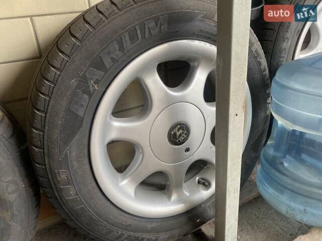 Белый ГАЗ 3110 Волга, объемом двигателя 2.3 л и пробегом 145 тыс. км за 3500 $, фото 1 на Automoto.ua