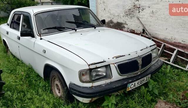 Белый ГАЗ 3110 Волга, объемом двигателя 2.45 л и пробегом 76 тыс. км за 1300 $, фото 1 на Automoto.ua