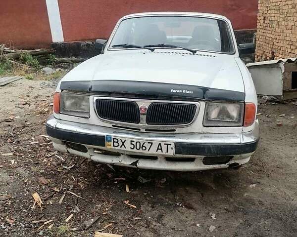 Білий ГАЗ 3110 Волга, об'ємом двигуна 2.3 л та пробігом 208 тис. км за 700 $, фото 1 на Automoto.ua