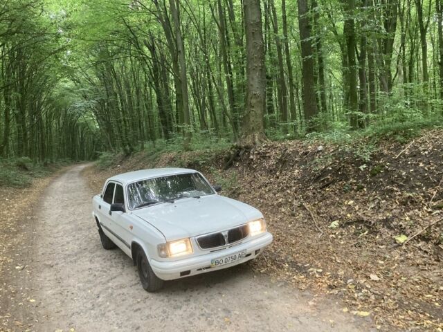 Білий ГАЗ 3110 Волга, об'ємом двигуна 2.5 л та пробігом 9 тис. км за 1500 $, фото 1 на Automoto.ua