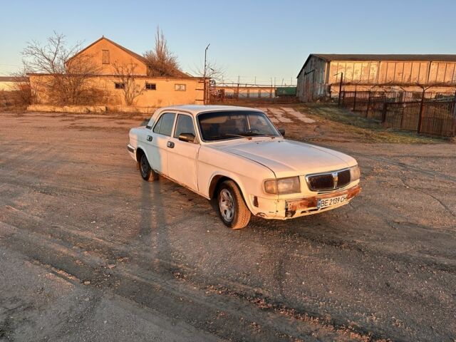 Белый ГАЗ 3110 Волга, объемом двигателя 2.4 л и пробегом 3 тыс. км за 570 $, фото 1 на Automoto.ua