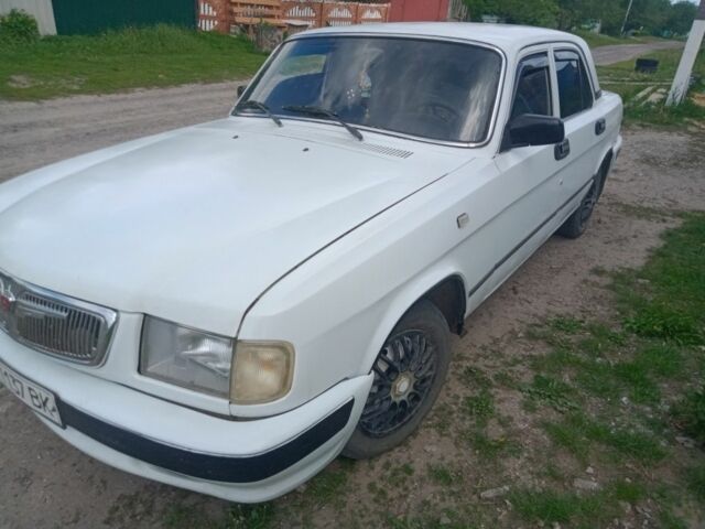 Белый ГАЗ 3110 Волга, объемом двигателя 2.4 л и пробегом 170 тыс. км за 903 $, фото 1 на Automoto.ua
