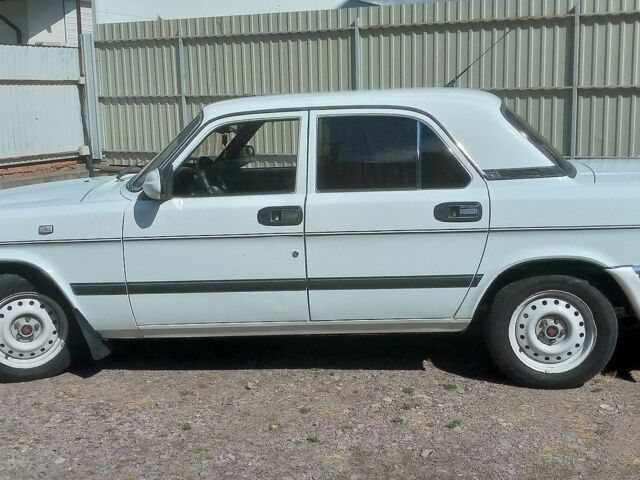 Білий ГАЗ 3110 Волга, об'ємом двигуна 2.5 л та пробігом 89 тис. км за 2700 $, фото 1 на Automoto.ua