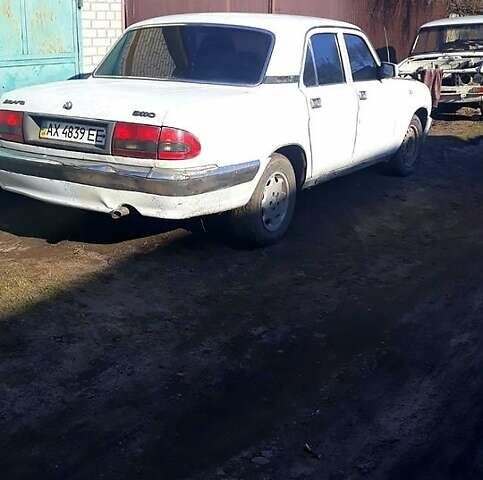 Белый ГАЗ 3110 Волга, объемом двигателя 2.4 л и пробегом 111 тыс. км за 600 $, фото 1 на Automoto.ua