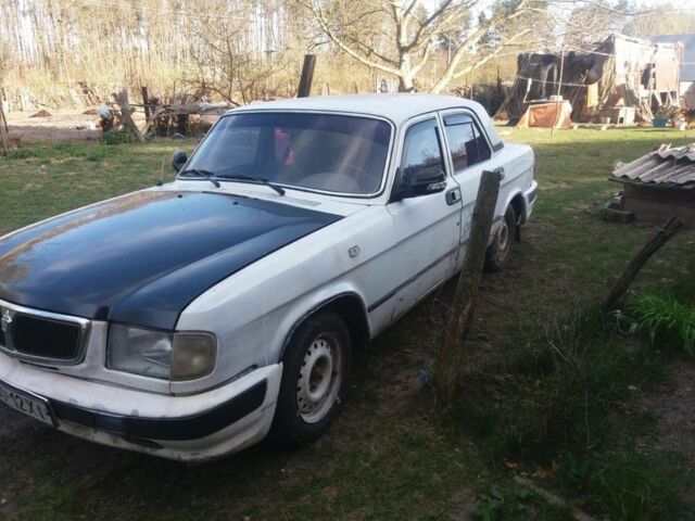 ГАЗ 3110 Волга 2003 в Житомире на Automoto.ua Белый ГАЗ 3110 Волга, объемом двигателя 2.4 л и пробегом 3 тыс. км за 600 $, фото 1 на Automoto.ua