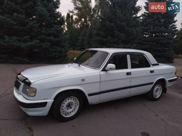Білий ГАЗ 3110 Волга, об'ємом двигуна 2.3 л та пробігом 39 тис. км за 2999 $, фото 1 на Automoto.ua