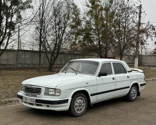 Білий ГАЗ 3110 Волга, об'ємом двигуна 0 л та пробігом 150 тис. км за 1100 $, фото 1 на Automoto.ua