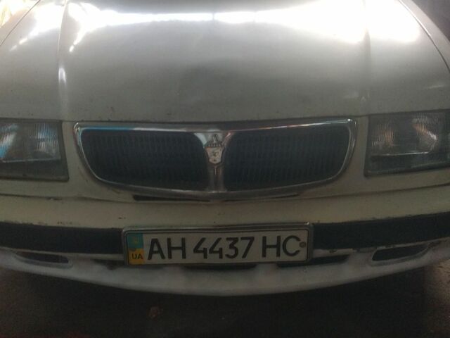 Белый ГАЗ 3110 Волга, объемом двигателя 2.4 л и пробегом 170 тыс. км за 713 $, фото 1 на Automoto.ua