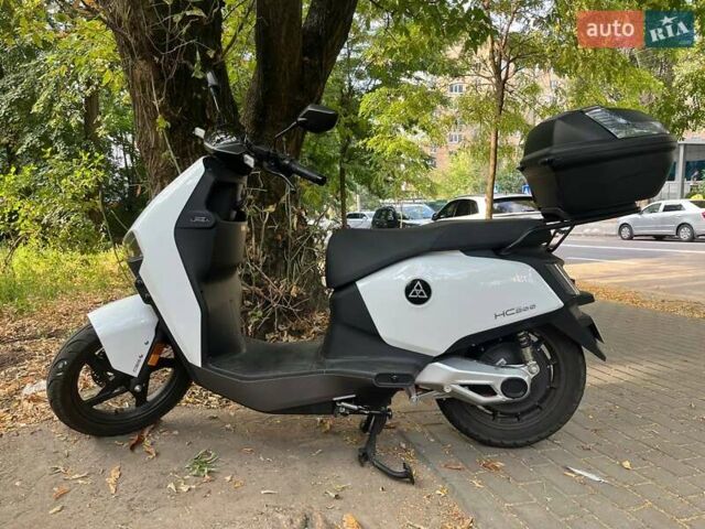 Білий ГАЗ 3110 Волга, об'ємом двигуна 2.45 л та пробігом 3 тис. км за 3000 $, фото 1 на Automoto.ua