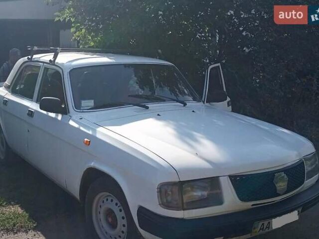 Бежевий ГАЗ 3110 Волга, об'ємом двигуна 2.4 л та пробігом 200 тис. км за 1100 $, фото 1 на Automoto.ua