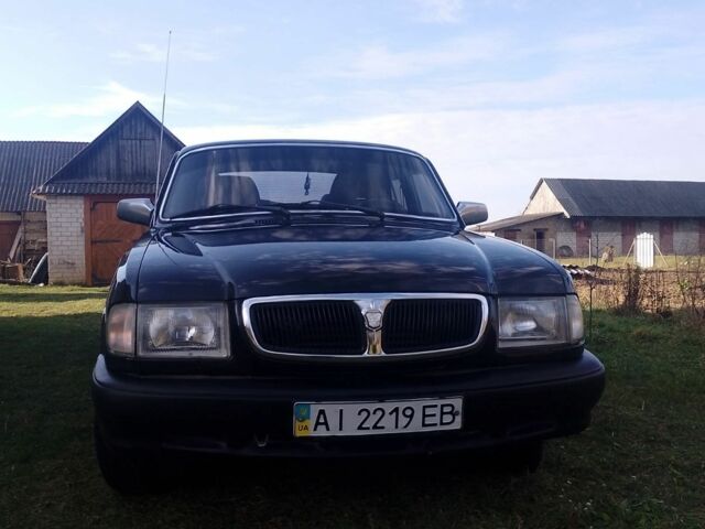 Черный ГАЗ 3110 Волга, объемом двигателя 2.4 л и пробегом 100 тыс. км за 2000 $, фото 1 на Automoto.ua