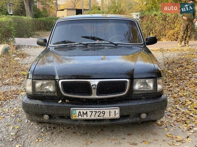 Черный ГАЗ 3110 Волга, объемом двигателя 2.4 л и пробегом 343 тыс. км за 800 $, фото 1 на Automoto.ua