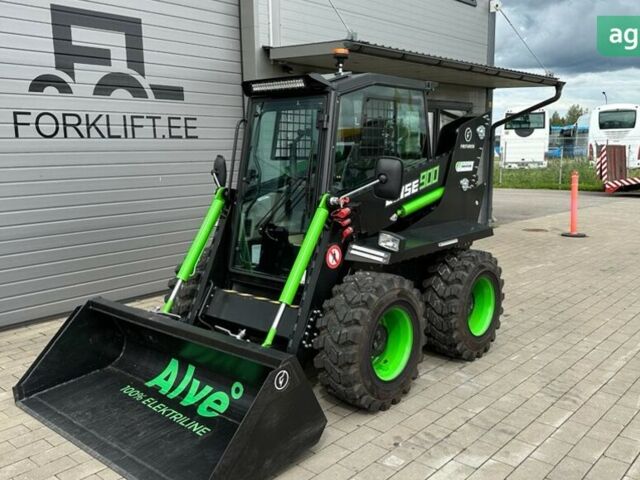 ГАЗ 3110 Волга, объемом двигателя 2.45 л и пробегом 0 тыс. км за 69029 $, фото 1 на Automoto.ua