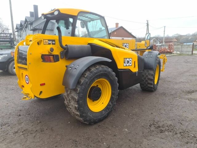 ГАЗ 3110 Волга, об'ємом двигуна 2.45 л та пробігом 0 тис. км за 37147 $, фото 1 на Automoto.ua