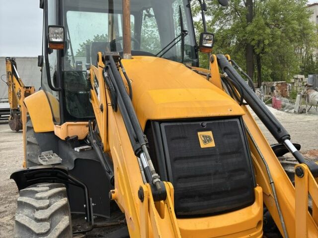 ГАЗ 3110 Волга 2008 у Львові на Automoto.ua ГАЗ 3110 Волга, об'ємом двигуна 2.45 л та пробігом 0 тис. км за 47981 $, фото 1 на Automoto.ua