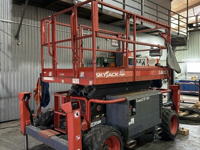 ГАЗ 3110 Волга, объемом двигателя 2.45 л и пробегом 0 тыс. км за 16218 $, фото 1 на Automoto.ua