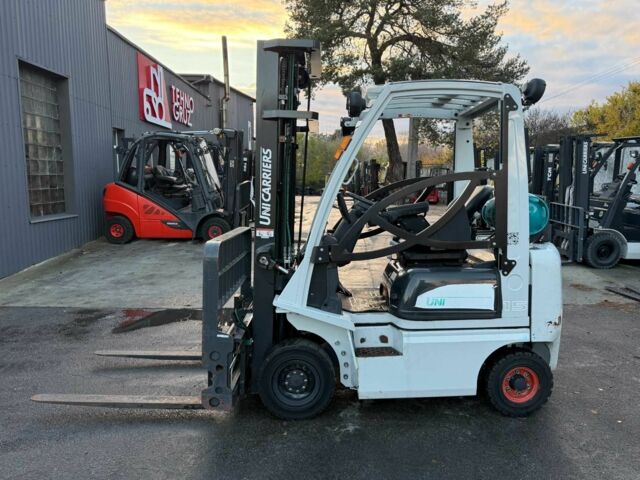 ГАЗ 3110 Волга, об'ємом двигуна 2.45 л та пробігом 0 тис. км за 12700 $, фото 1 на Automoto.ua