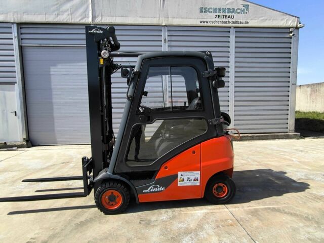 ГАЗ 3110 Волга, об'ємом двигуна 2.45 л та пробігом 0 тис. км за 15362 $, фото 1 на Automoto.ua