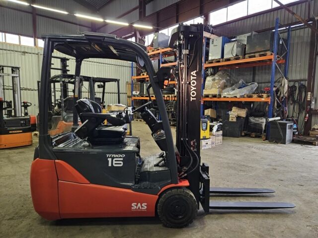 ГАЗ 3110 Волга, объемом двигателя 2.45 л и пробегом 0 тыс. км за 16797 $, фото 1 на Automoto.ua