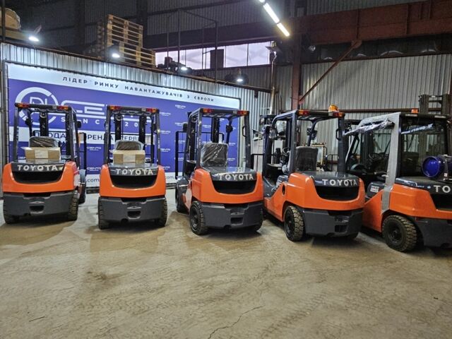 ГАЗ 3110 Волга, об'ємом двигуна 2.45 л та пробігом 0 тис. км за 18534 $, фото 1 на Automoto.ua