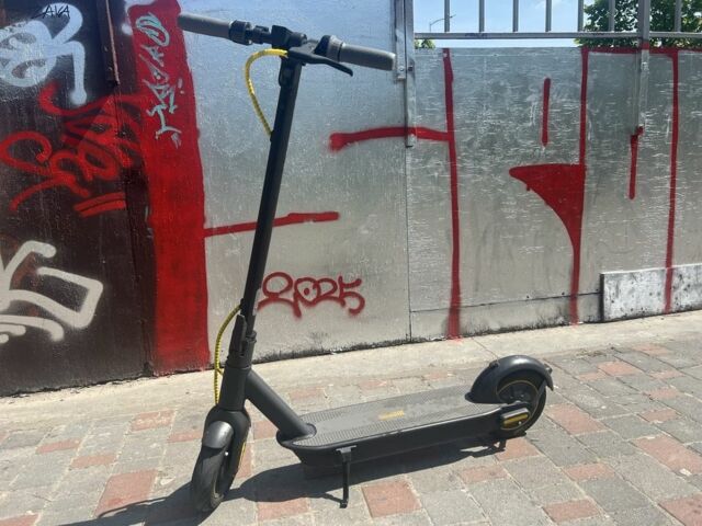 ГАЗ 3110 Волга 2022 у Львові на Automoto.ua ГАЗ 3110 Волга, об'ємом двигуна 2.45 л та пробігом 0 тис. км за 440 $, фото 1 на Automoto.ua