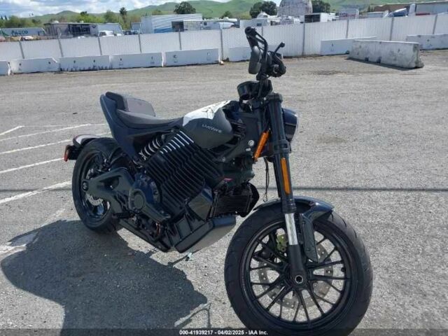 ГАЗ 3110 Волга, объемом двигателя 2.45 л и пробегом 0 тыс. км за 3500 $, фото 1 на Automoto.ua