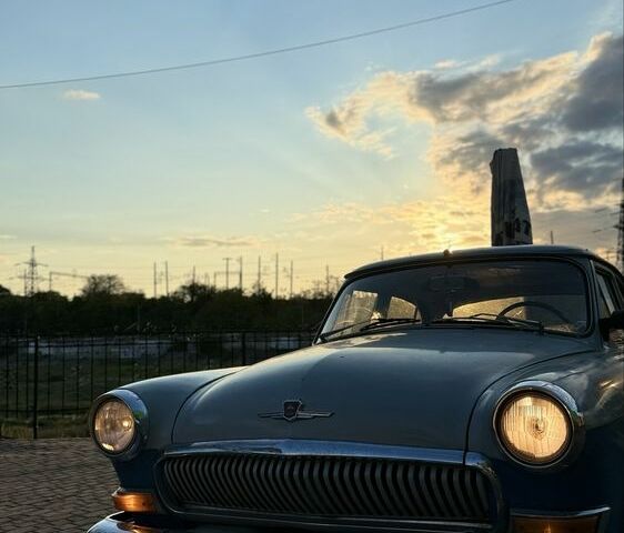 Серый ГАЗ 3110 Волга, объемом двигателя 2.5 л и пробегом 300 тыс. км за 850 $, фото 1 на Automoto.ua