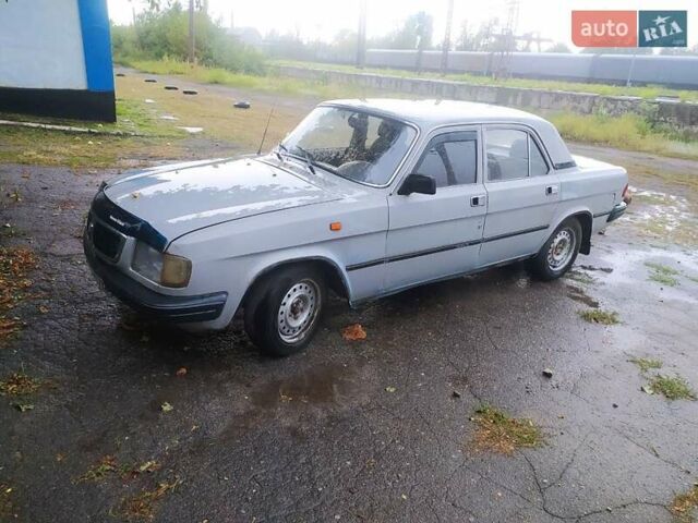 Сірий ГАЗ 3110 Волга, об'ємом двигуна 2.3 л та пробігом 200 тис. км за 900 $, фото 1 на Automoto.ua