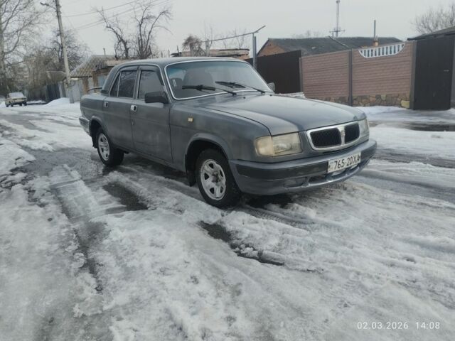 Серый ГАЗ 3110 Волга, объемом двигателя 2.4 л и пробегом 300 тыс. км за 545 $, фото 1 на Automoto.ua