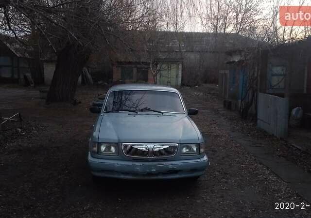 Серый ГАЗ 3110 Волга, объемом двигателя 2.4 л и пробегом 220 тыс. км за 1567 $, фото 1 на Automoto.ua